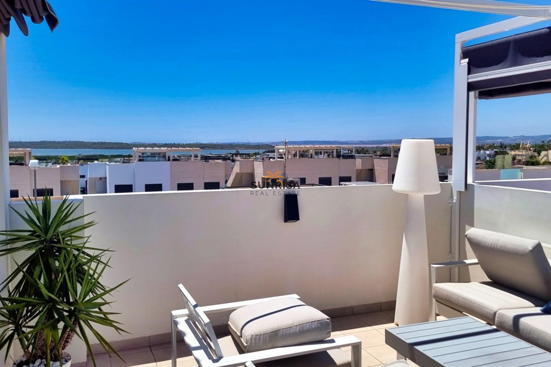 Resale - Bungalow - Rojales
