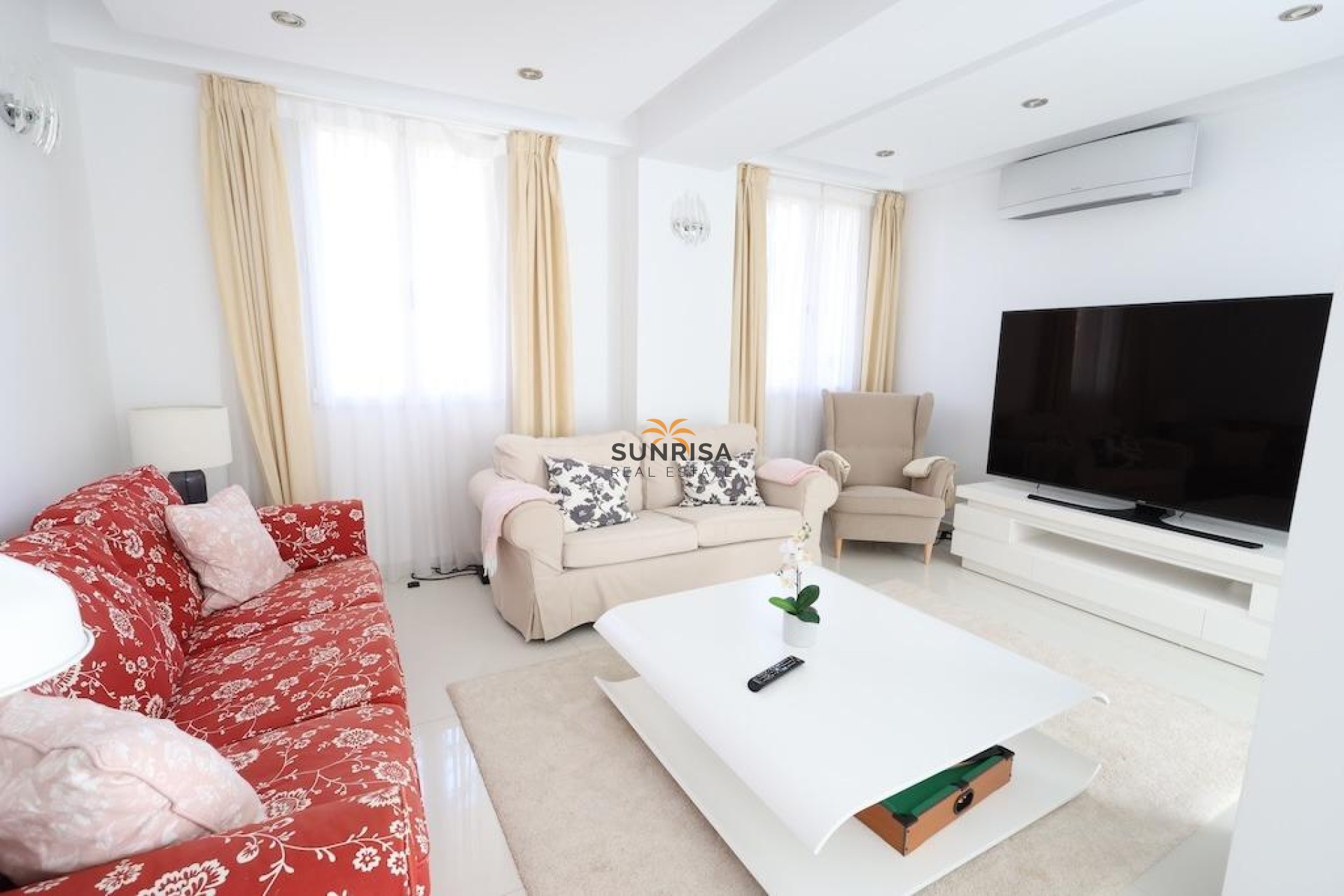 Reventa - Casa - Orihuela Costa