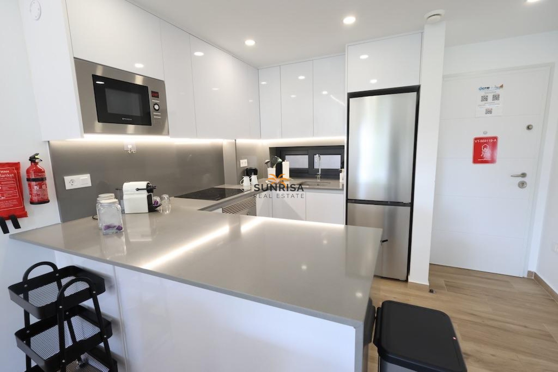Resale - Apartment - Orihuela Costa