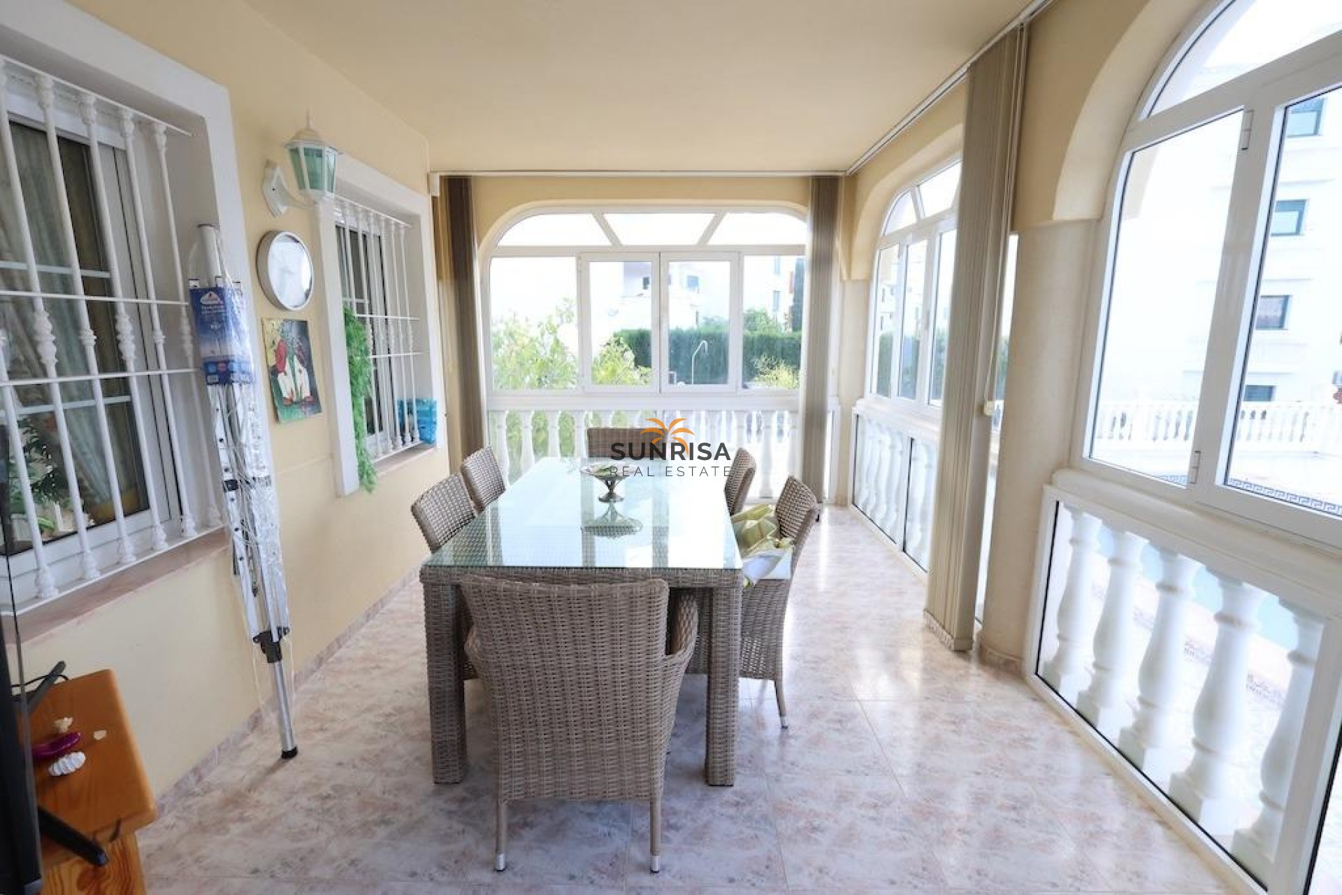 Resale - House - Orihuela Costa