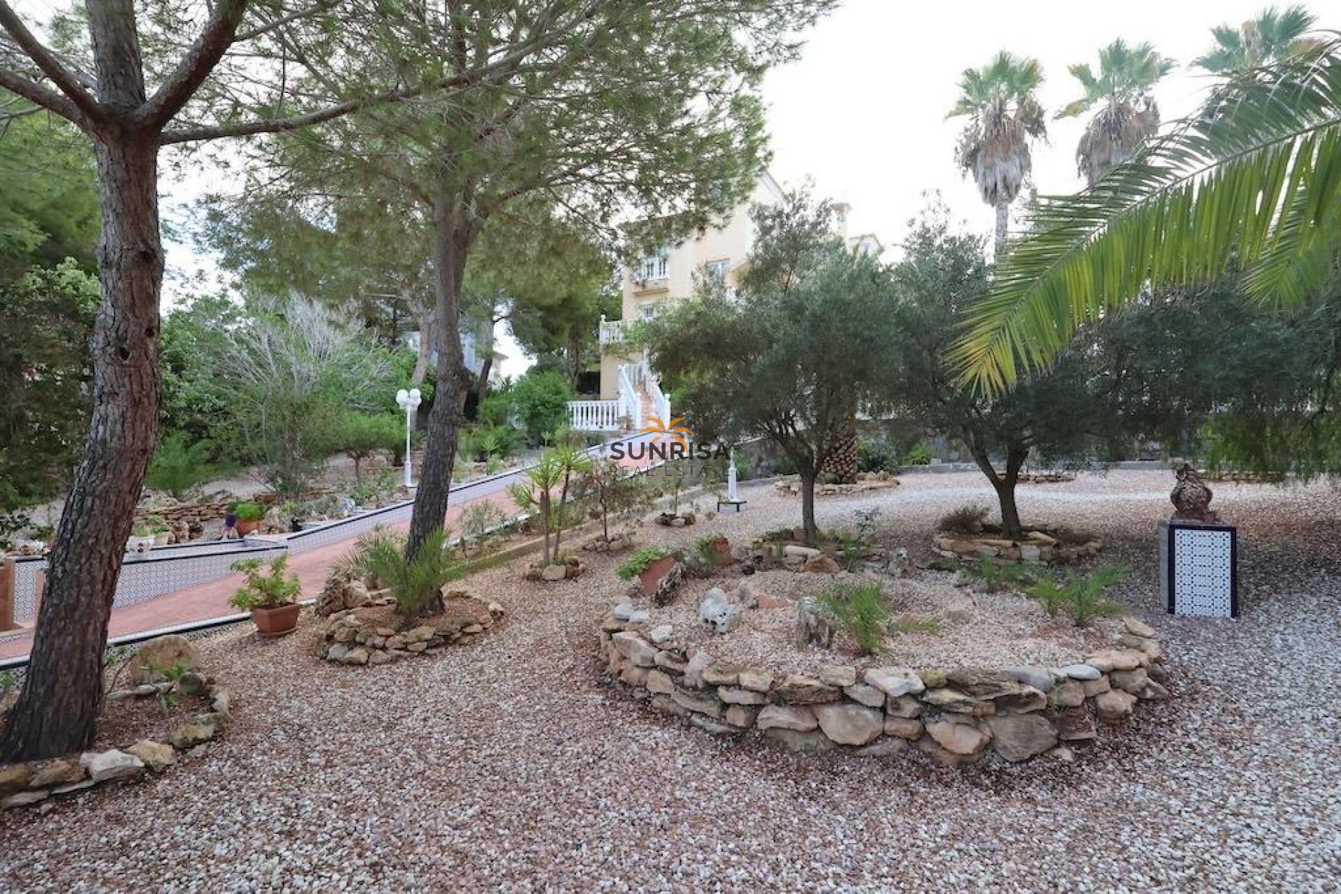 Resale - House - Orihuela Costa