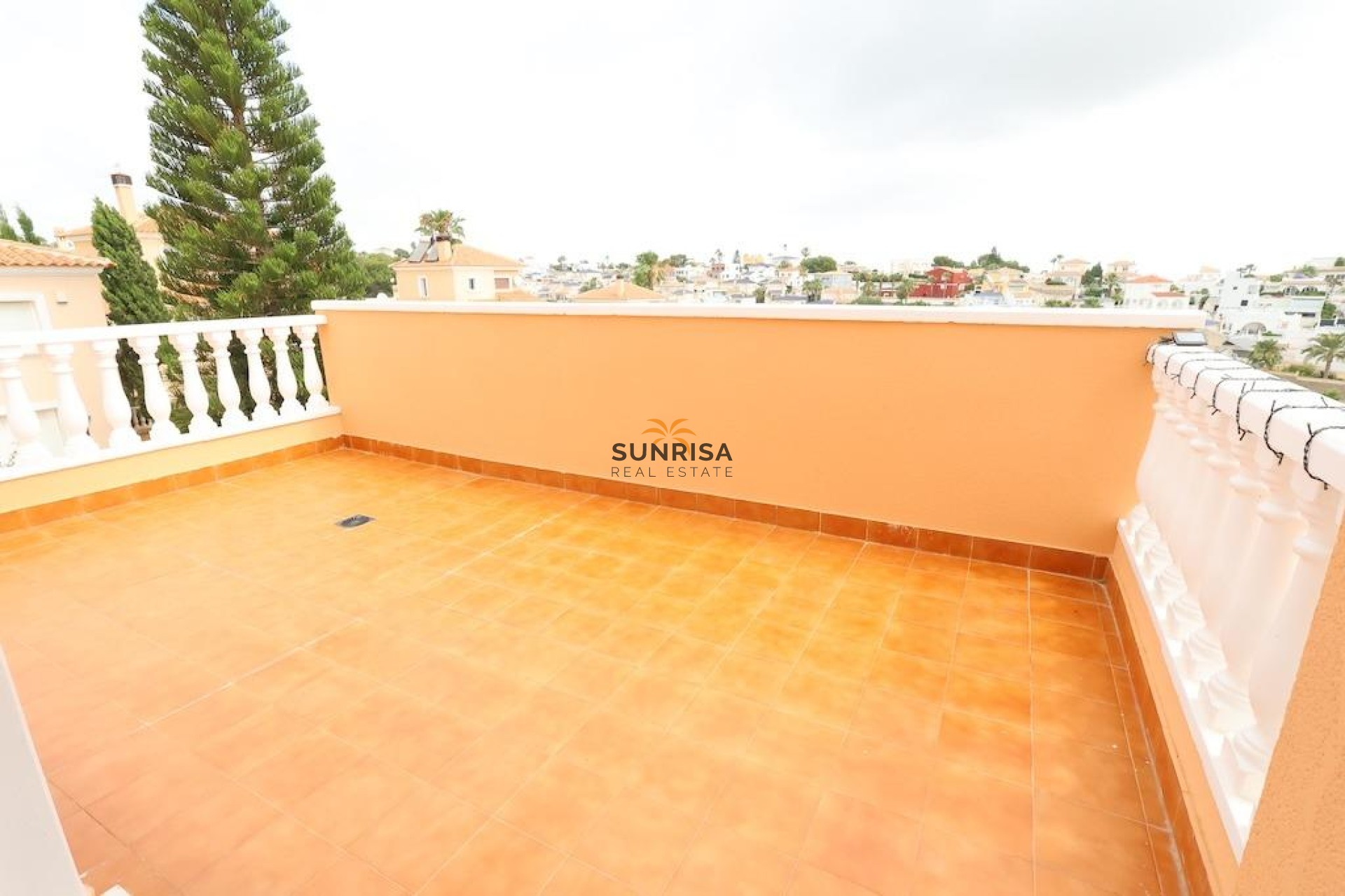 Reventa - Casa - Orihuela Costa