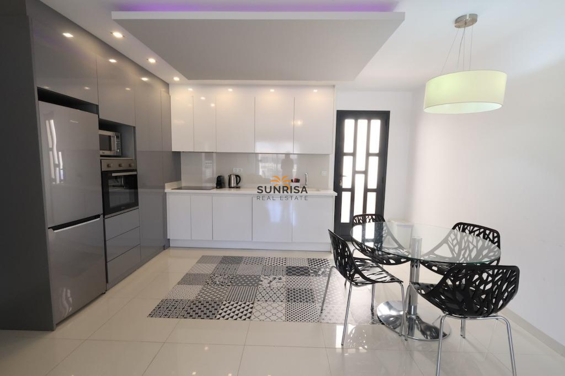 Resale - Apartment - Torre de la Horadada
