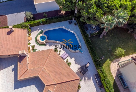 Villa · Reventa - Cabo Roig · Alicante · España