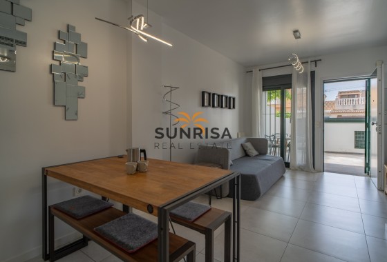 Appartement · Herverkoop - Pilar de la Horadada · Mil Palmeras · Alicante · Spanje