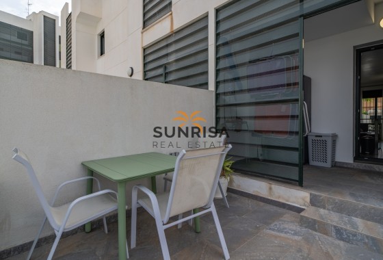 Appartement · Herverkoop - Pilar de la Horadada · Mil Palmeras · Alicante · Spanje