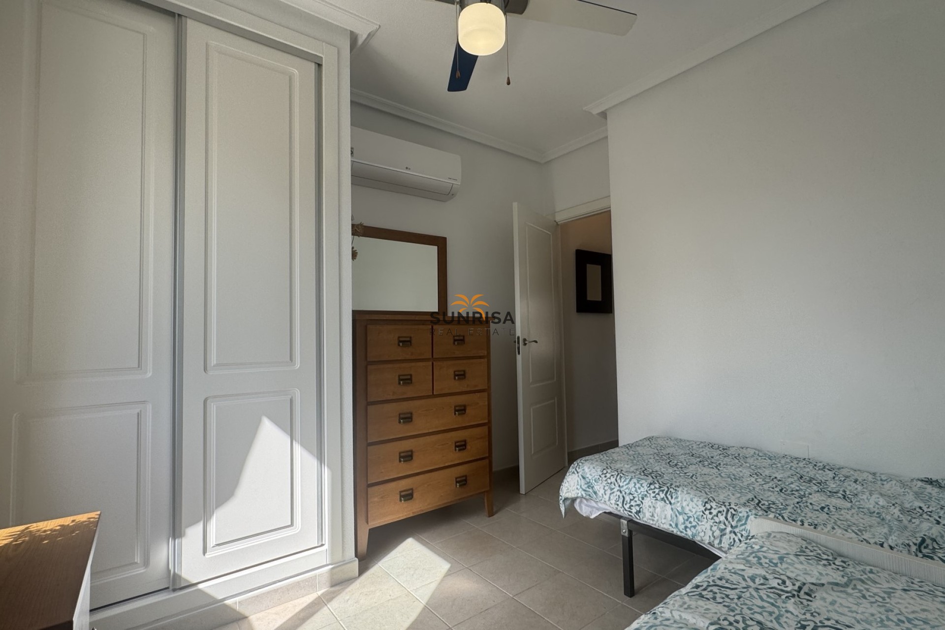 Revente - Appartement - Jacarilla