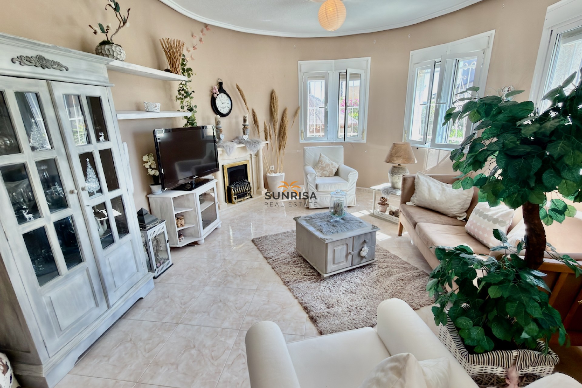 Resale - Villa - Ciudad Quesada