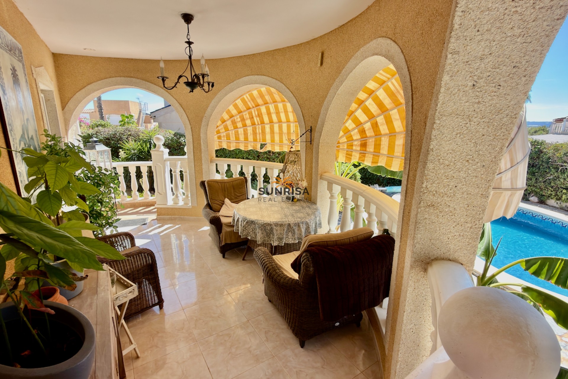 Resale - Villa - Ciudad Quesada