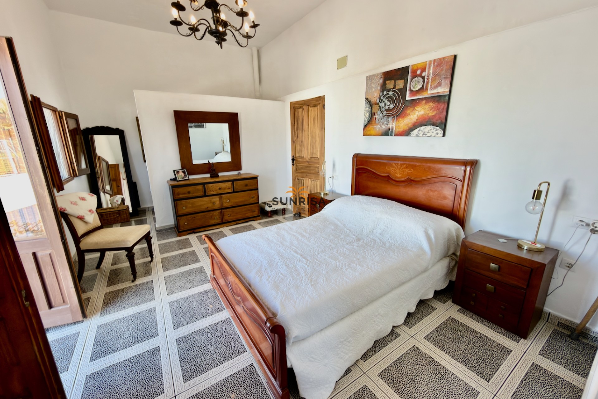 Resale - Finca - Dolores