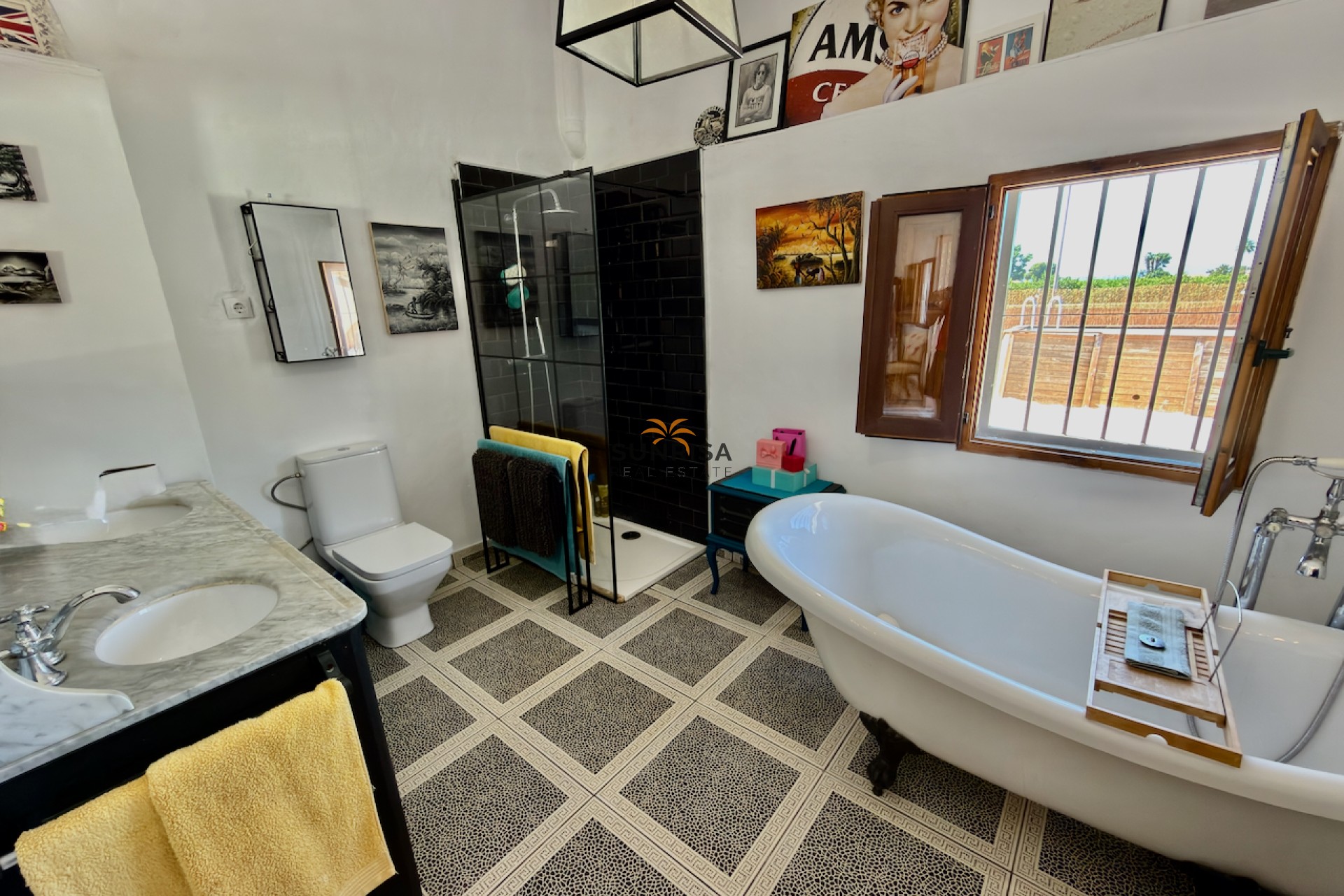 Resale - Finca - Dolores
