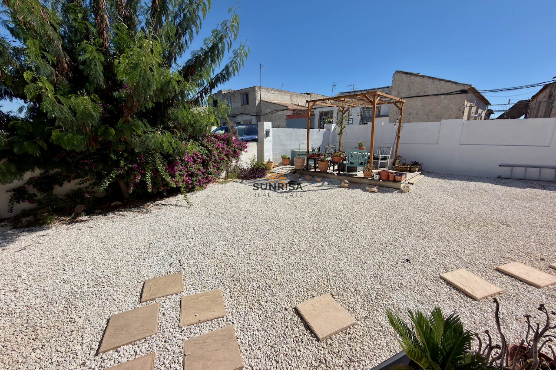 Resale - Finca - Dolores
