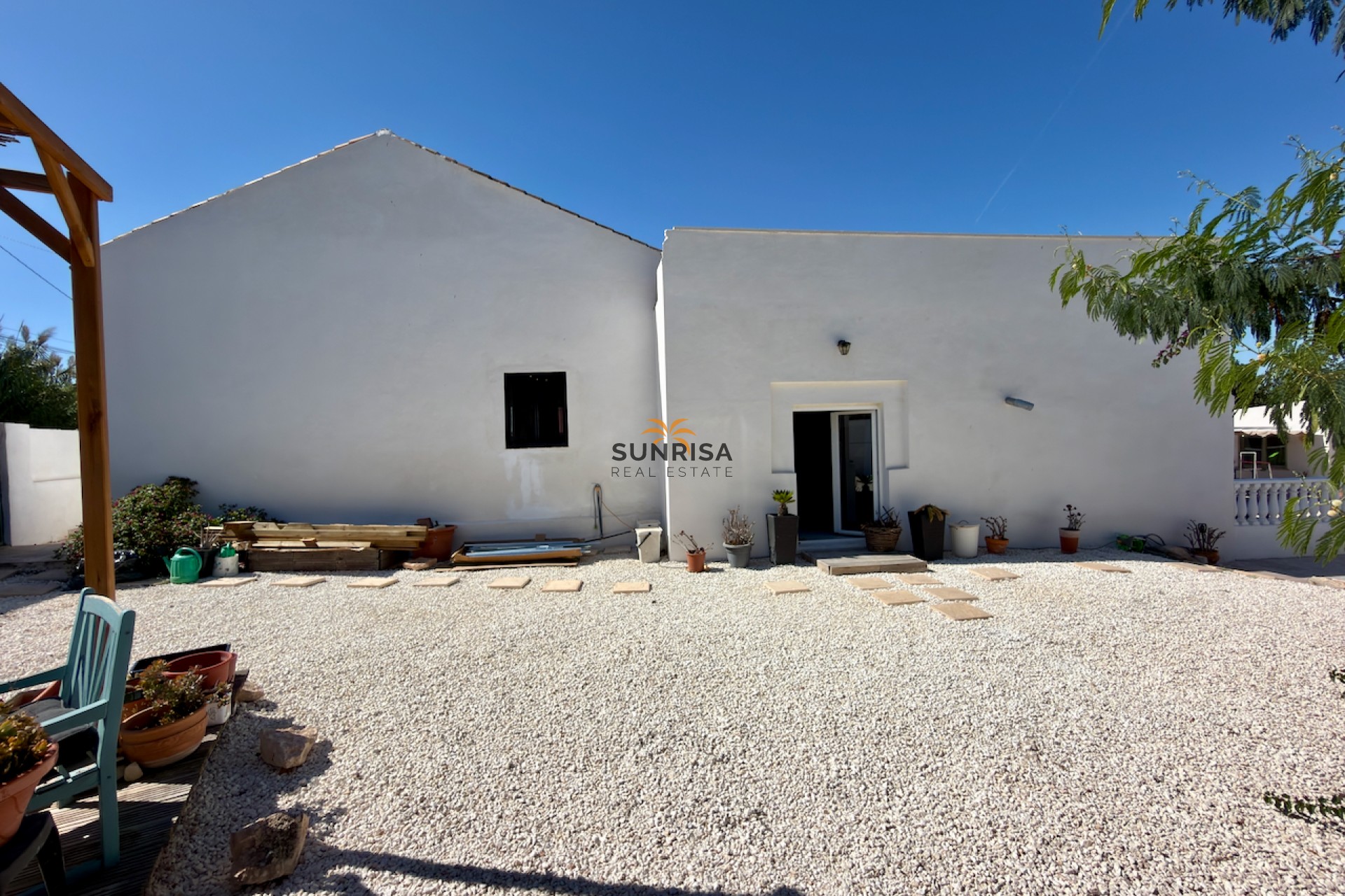Resale - Finca - Dolores