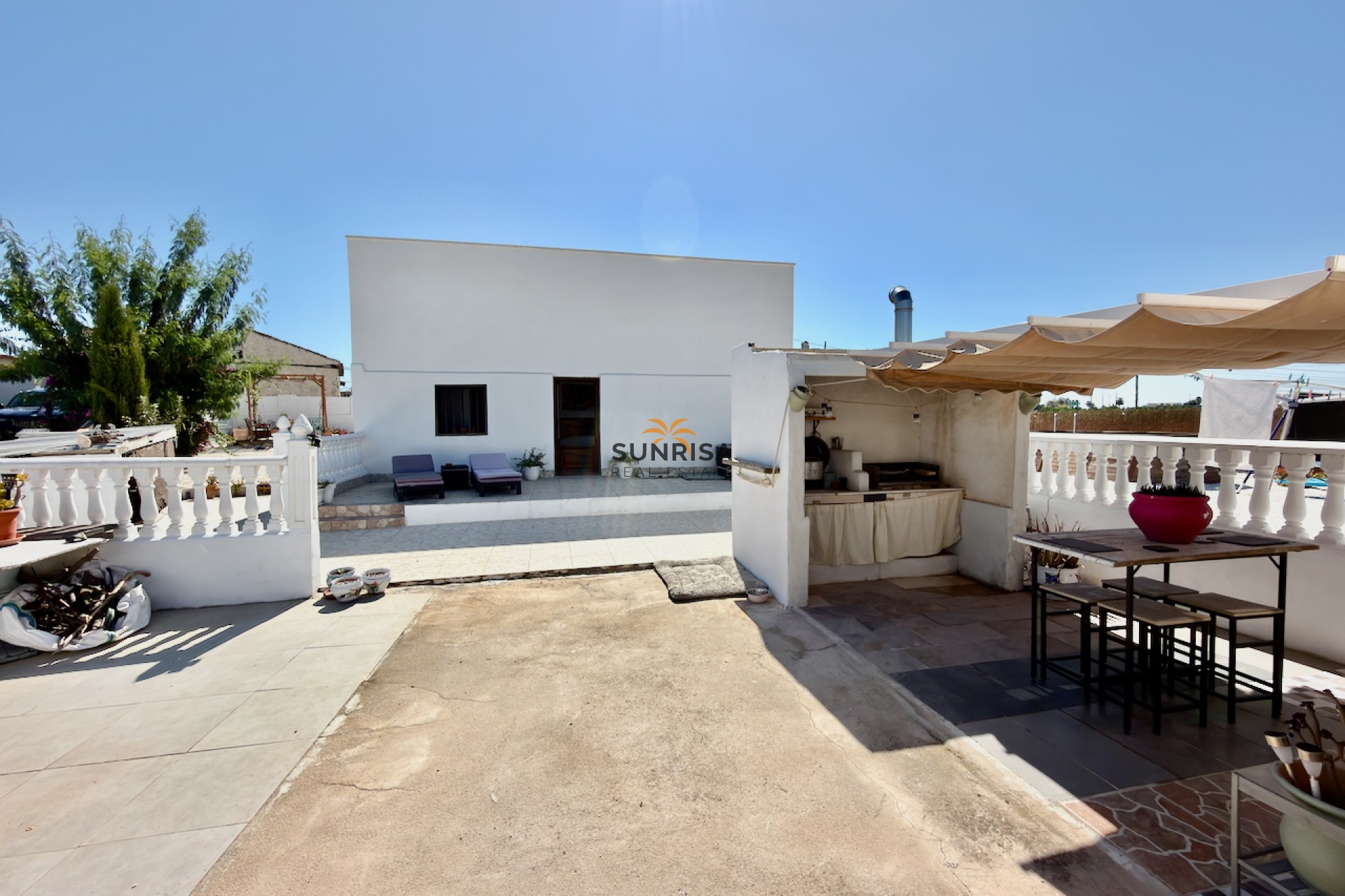 Resale - Finca - Dolores