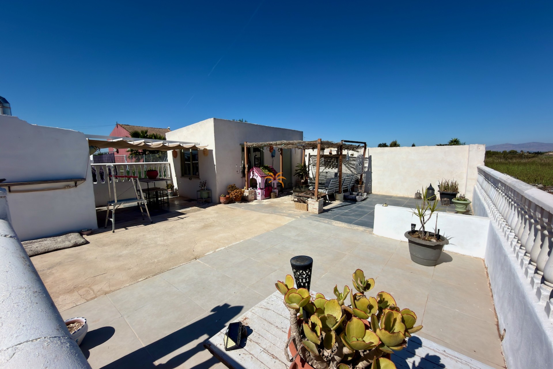 Resale - Finca - Dolores