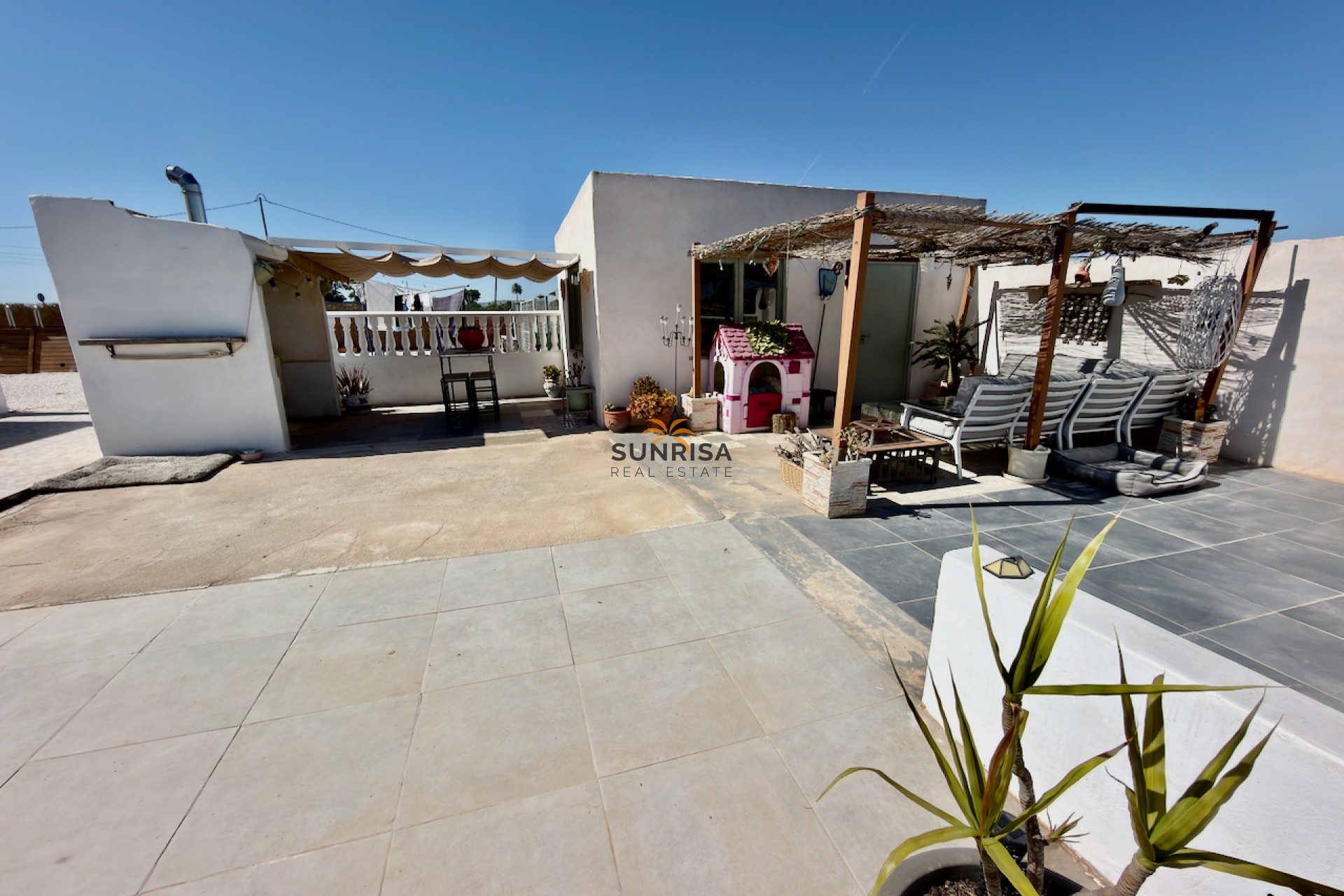 Resale - Finca - Dolores