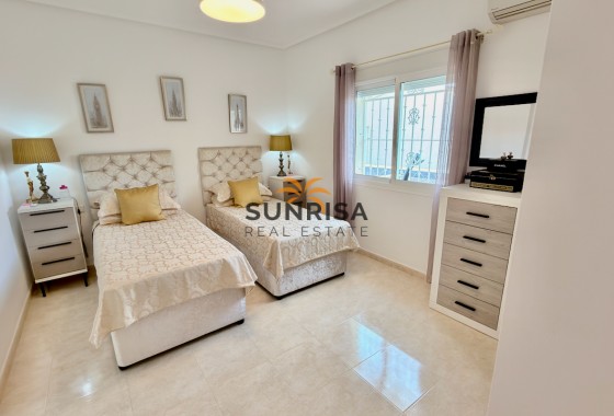 Villa · Resale - Ciudad Quesada · Alicante · Spain
