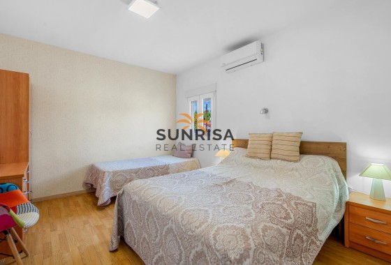 Villa · Resale - Ciudad Quesada · Alicante · Spain