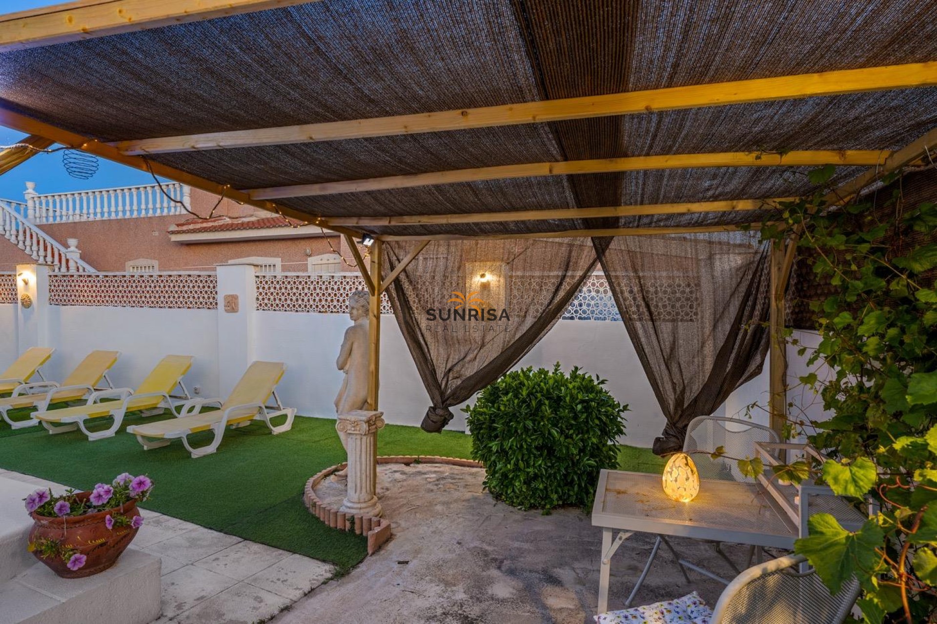 Resale - Villa - Ciudad Quesada