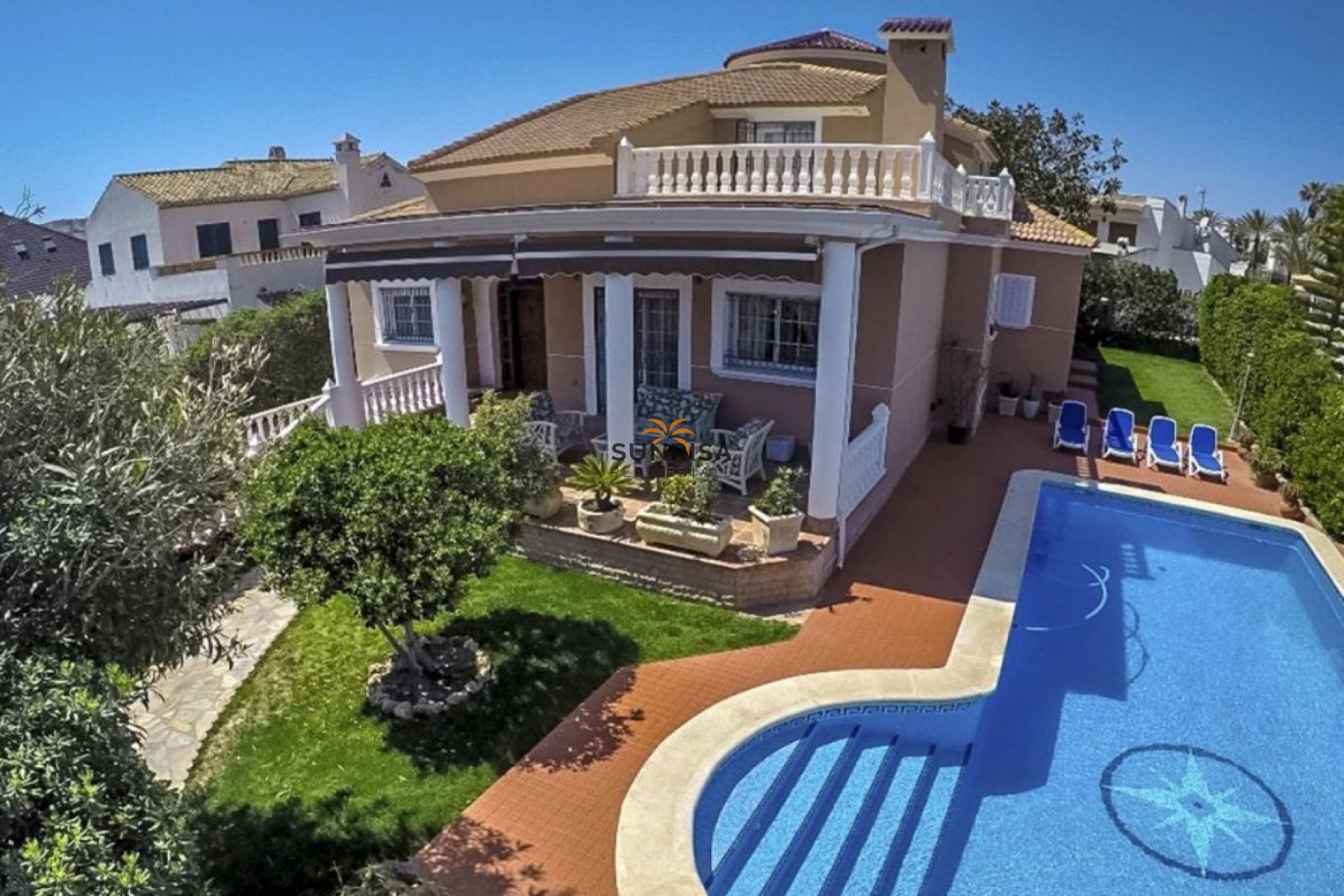 Herverkoop - Villa - Torrevieja