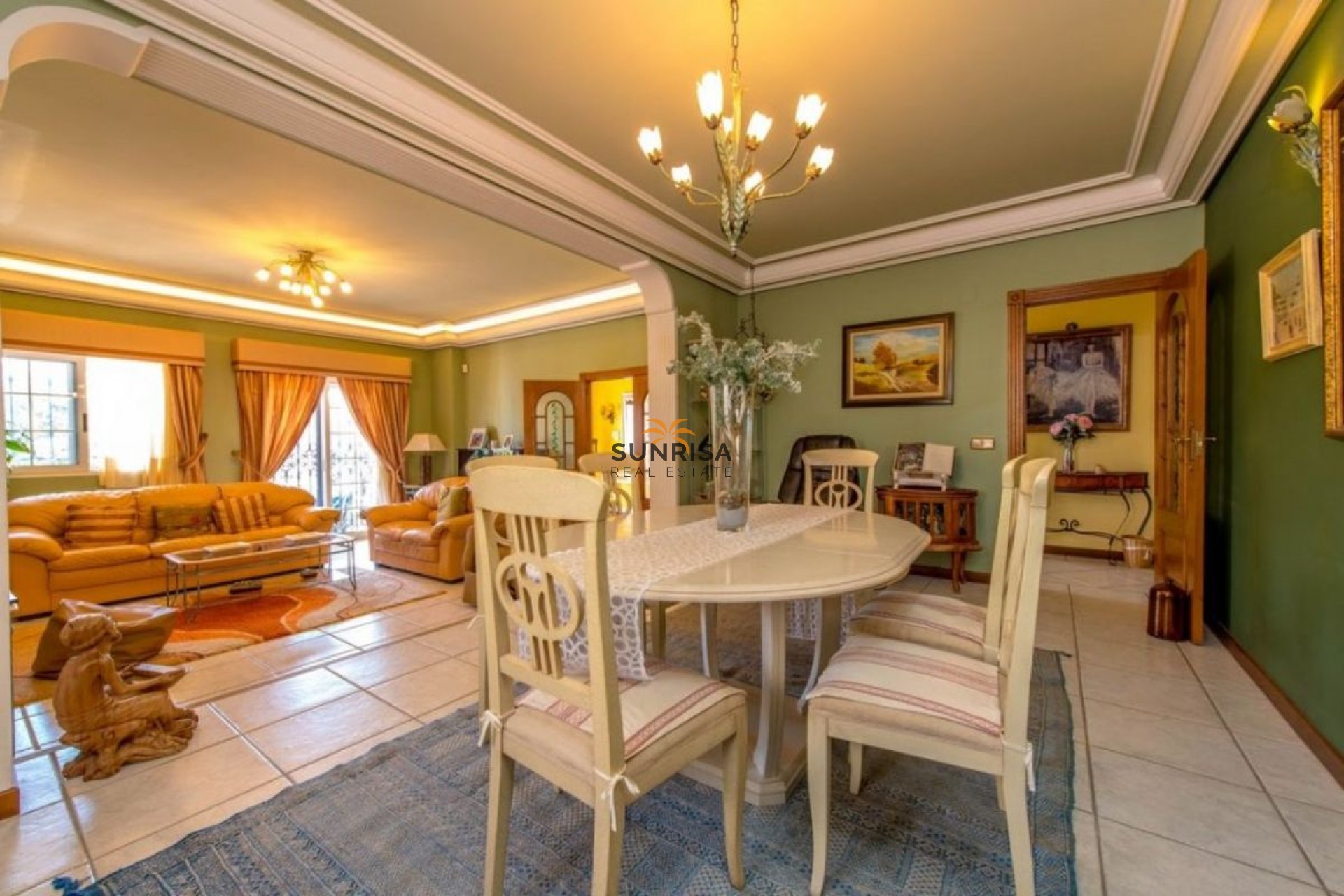 Herverkoop - Villa - Torrevieja