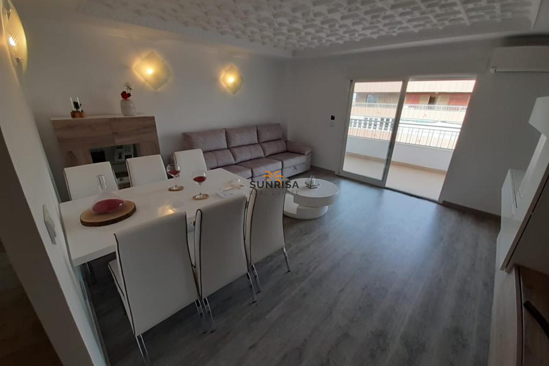 Resale - Apartment - Torrevieja