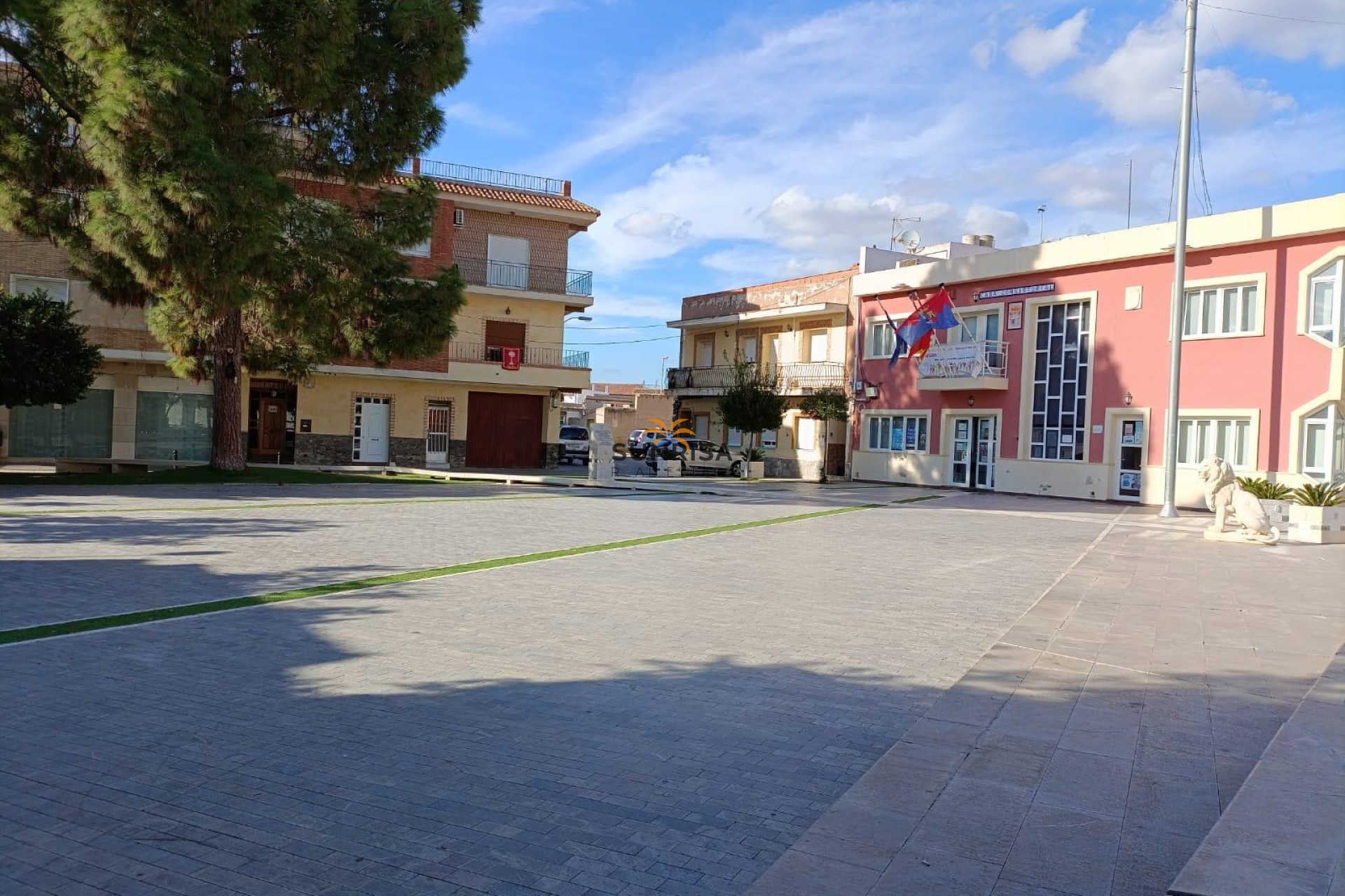 Resale - Commercial premises - Benferri