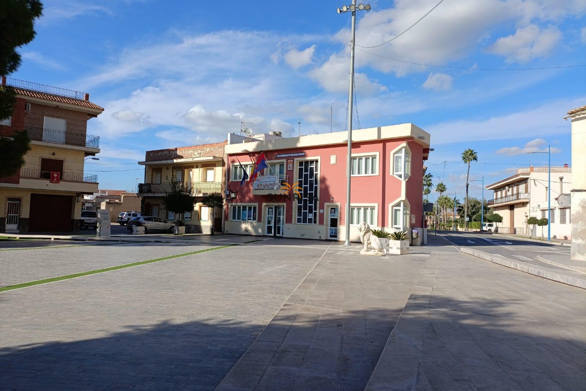 Resale - Commercial premises - Benferri