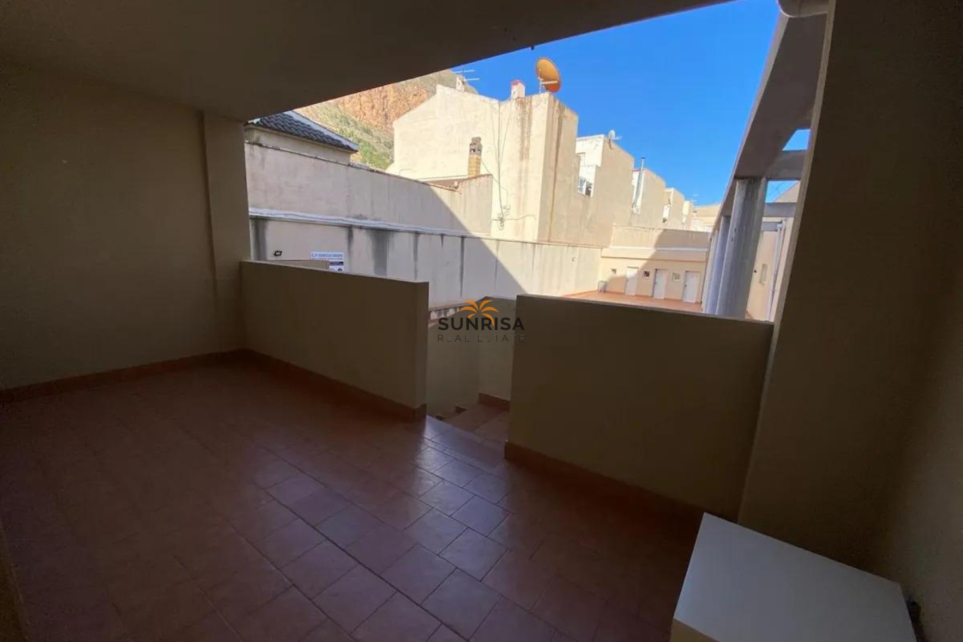 Resale - Apartment - Redován