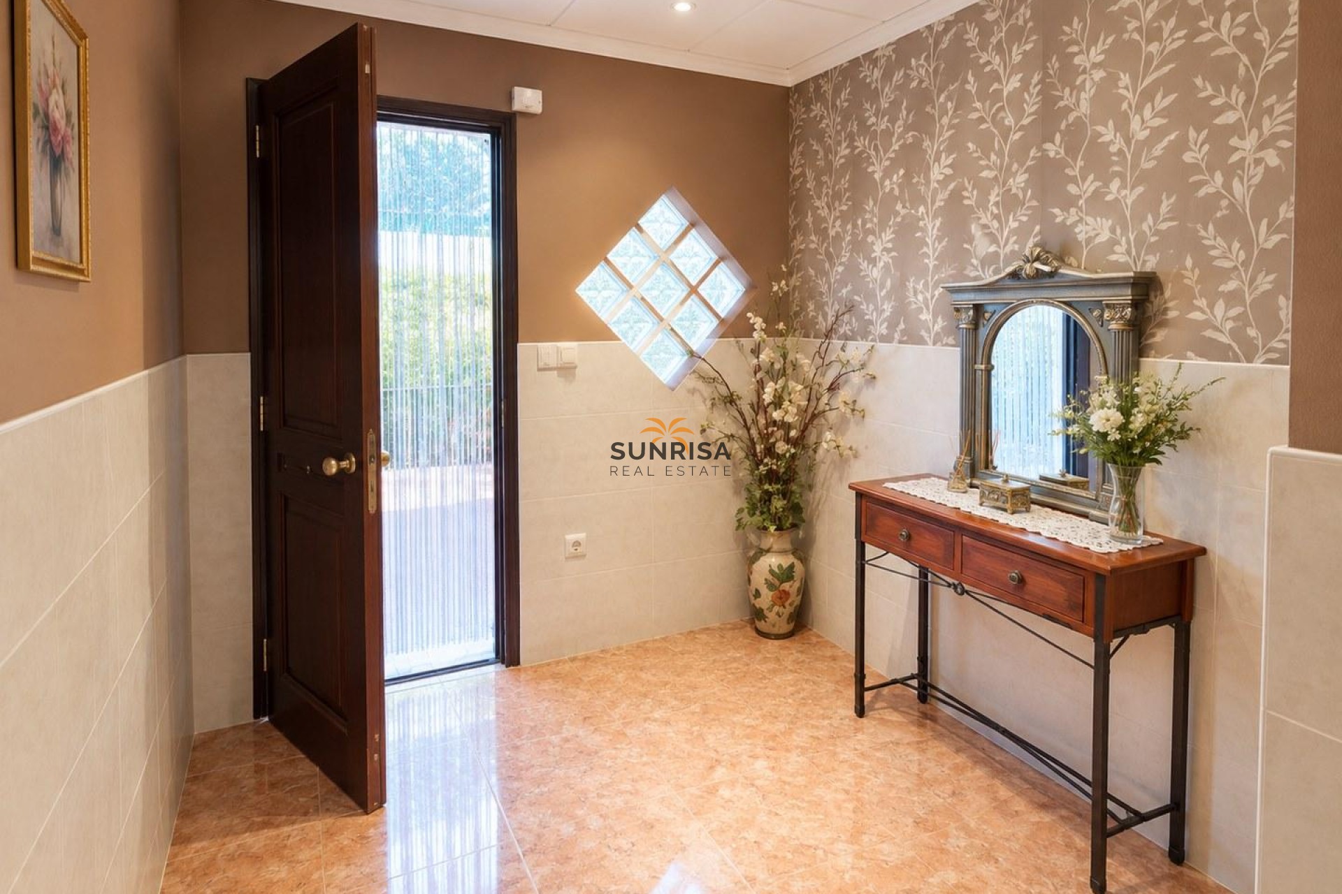 Resale - House - Benferri
