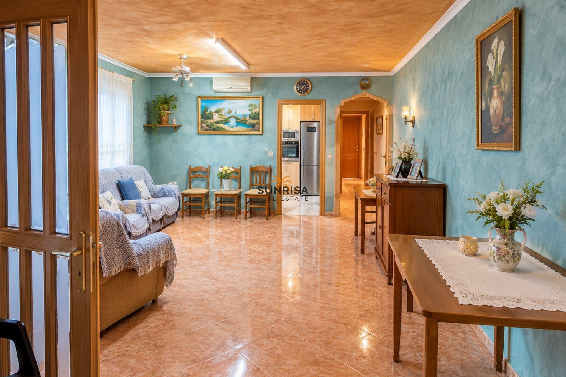 Resale - House - Benferri