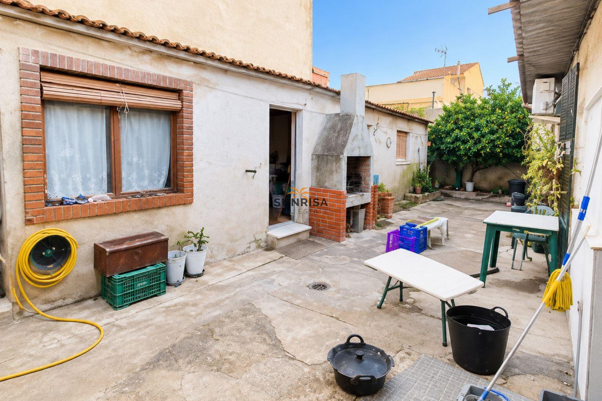Resale - House - Benferri