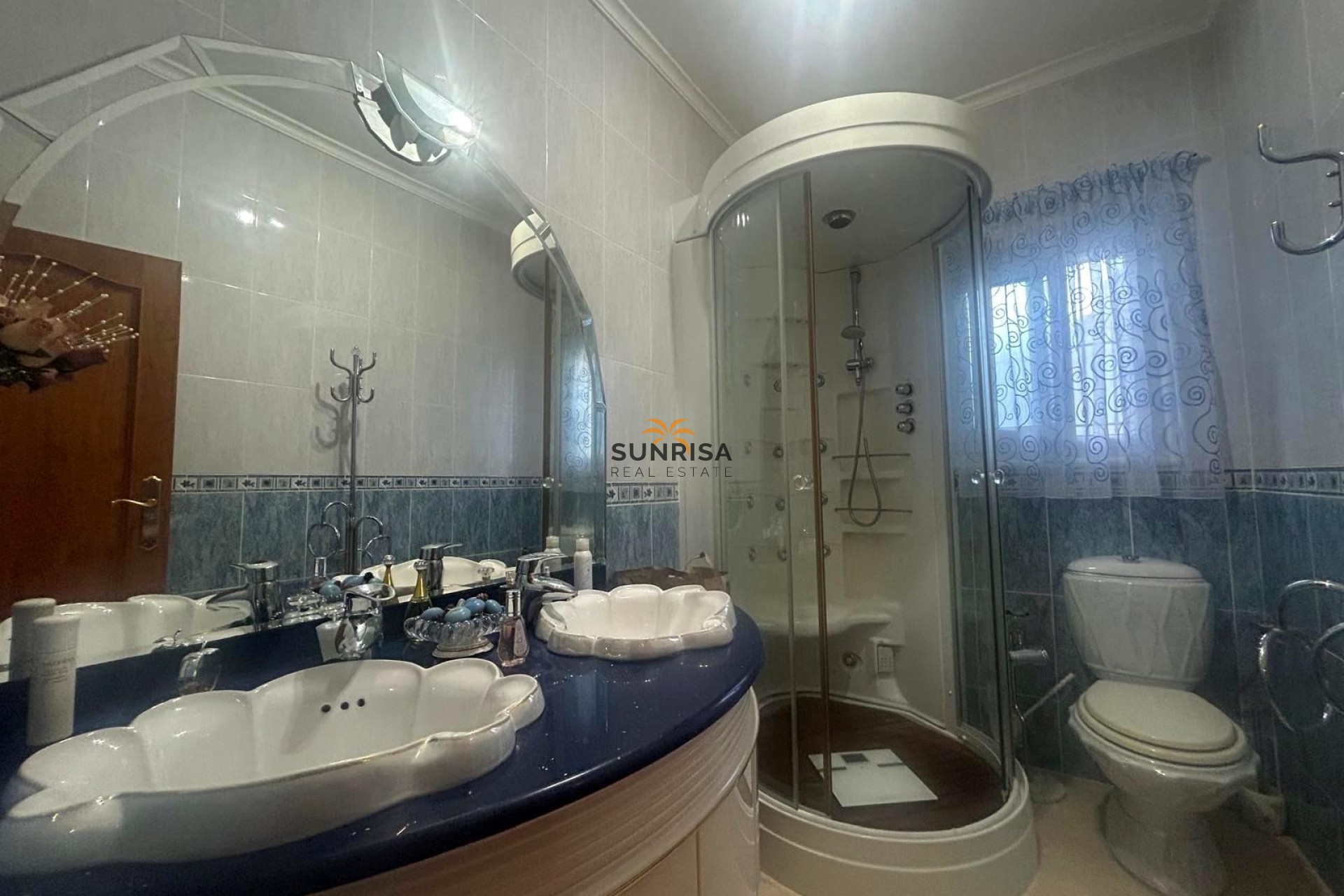 Resale - Villa - Dehesa de Campoamor