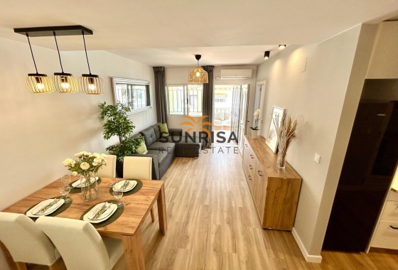 Townhouse · Resale - Orihuela Costa · Los Altos · Alicante · Spain
