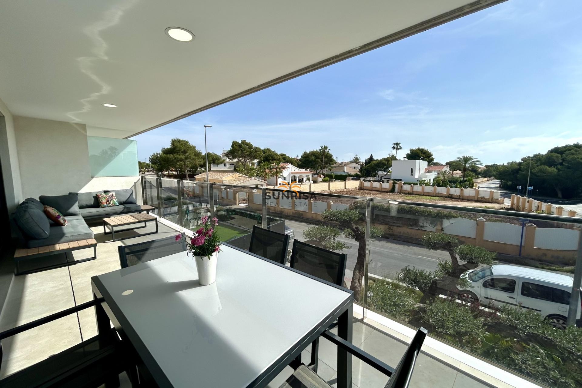Resale - Apartment - Dehesa de Campoamor
