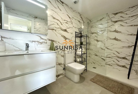 Appartement · Revente - Dehesa de Campoamor · Alicante · Espagne