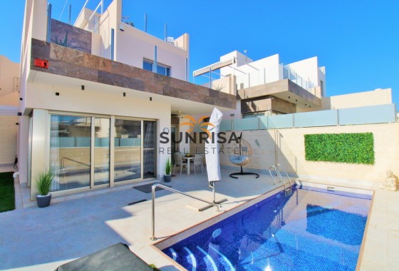 Villa · Herverkoop - Villamartin · Alicante · Spanje