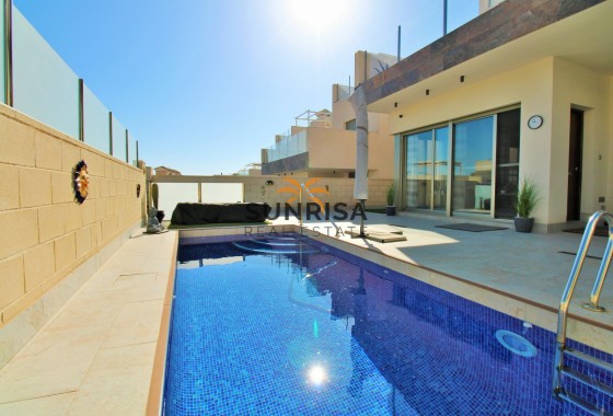 Villa · Herverkoop - Villamartin · Alicante · Spanje