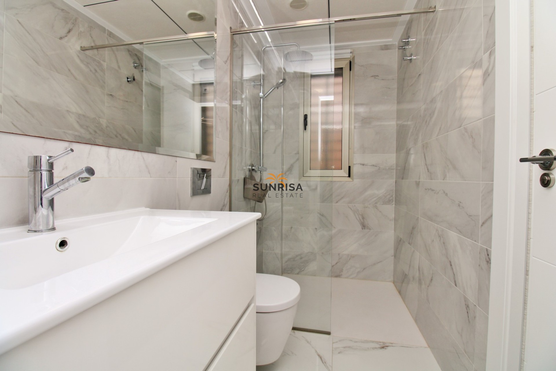 Revente - Villa - Villamartin