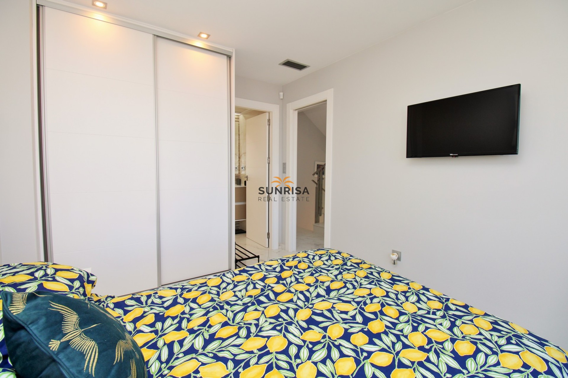 Revente - Villa - Villamartin