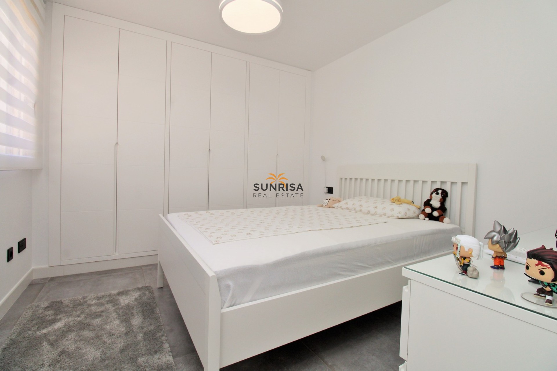 Resale - Villa - Mil Palmeras