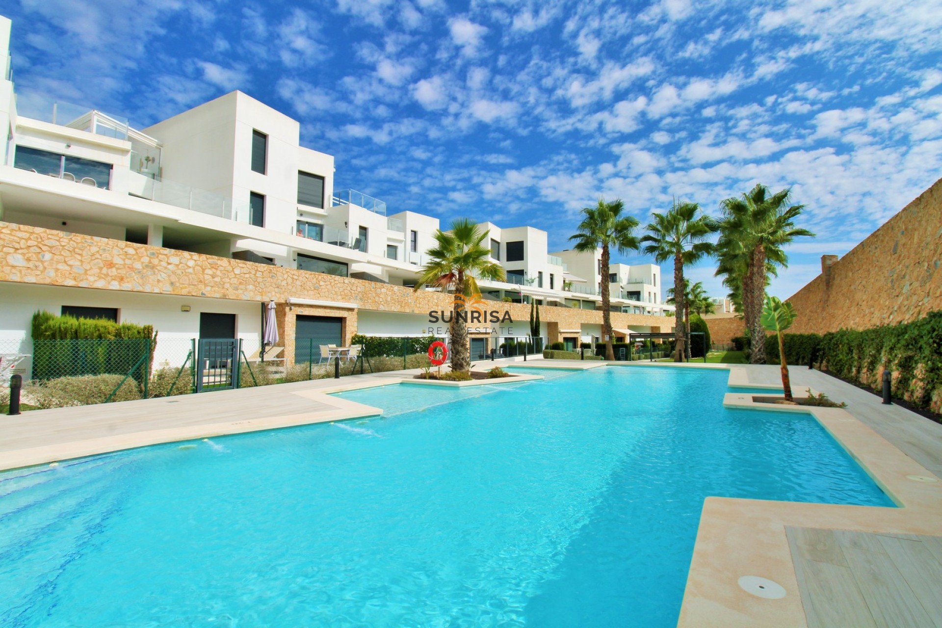 Resale - Apartment - Orihuela Costa