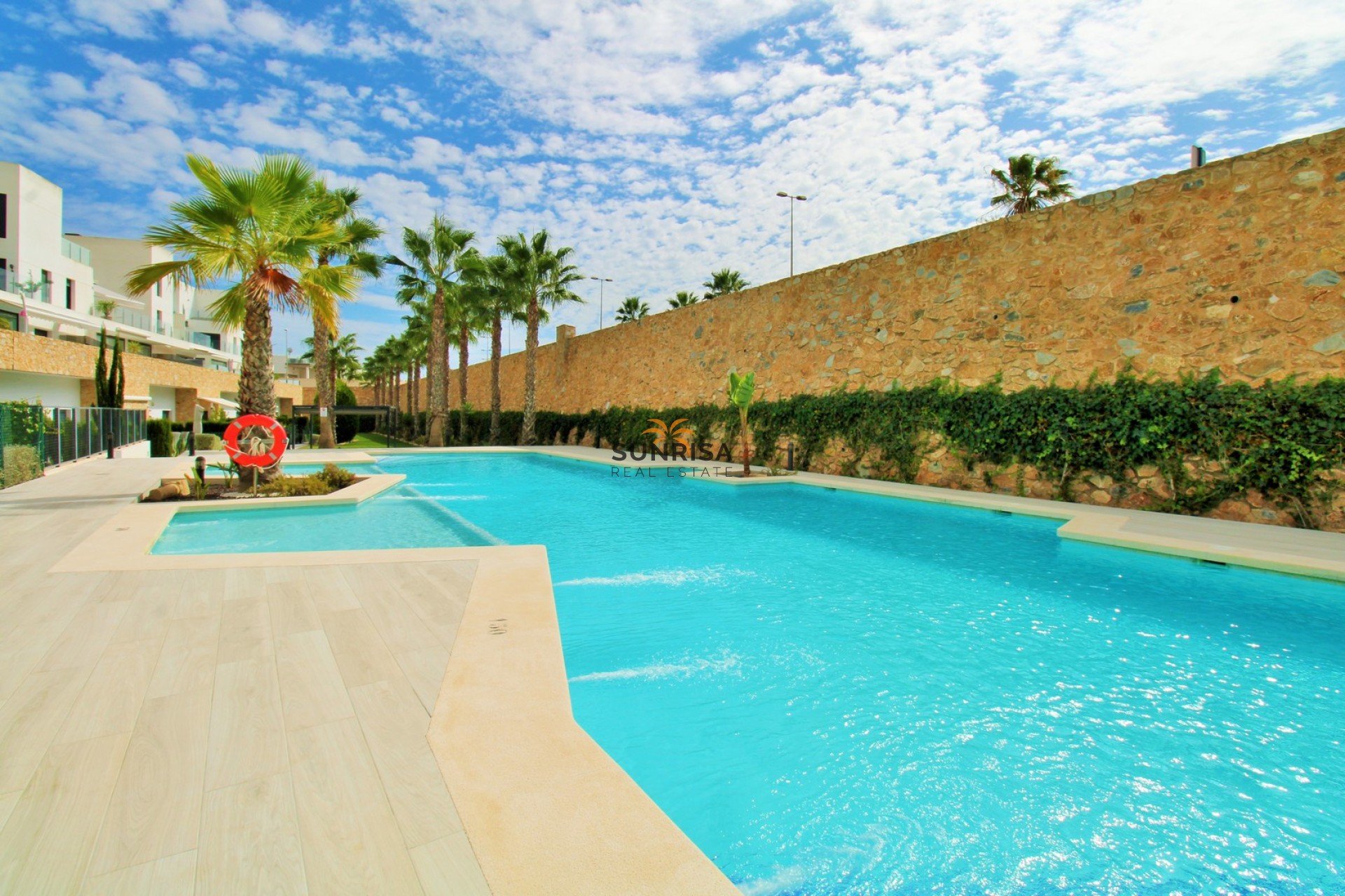 Resale - Apartment - Orihuela Costa