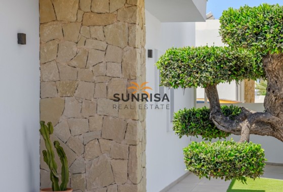 Villa · Resale - La Marina · Alicante · Spain