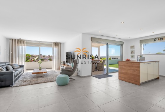 Villa · Resale - La Marina · Alicante · Spain