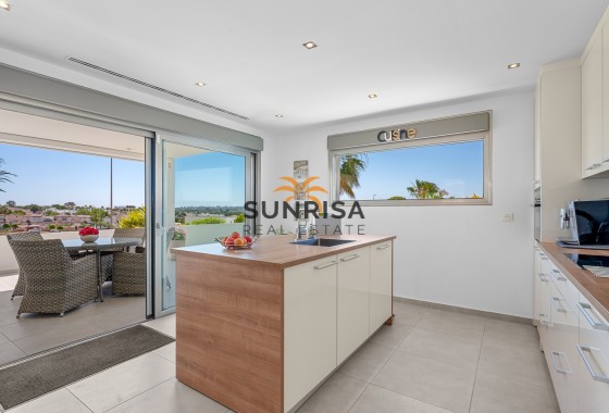 Villa · Resale - La Marina · Alicante · Spain