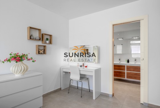 Villa · Resale - La Marina · Alicante · Spain