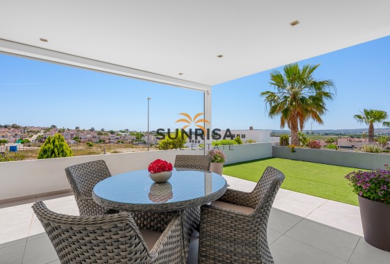 Villa · Resale - La Marina · Alicante · Spain