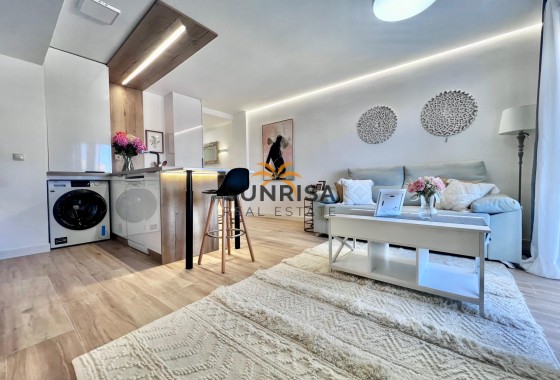 Appartement · Revente - Torrevieja · Punta Prima · Alicante · Espagne