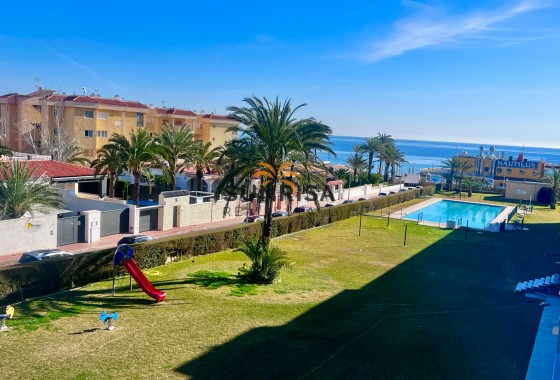 Appartement · Revente - Torrevieja · Punta Prima · Alicante · Espagne